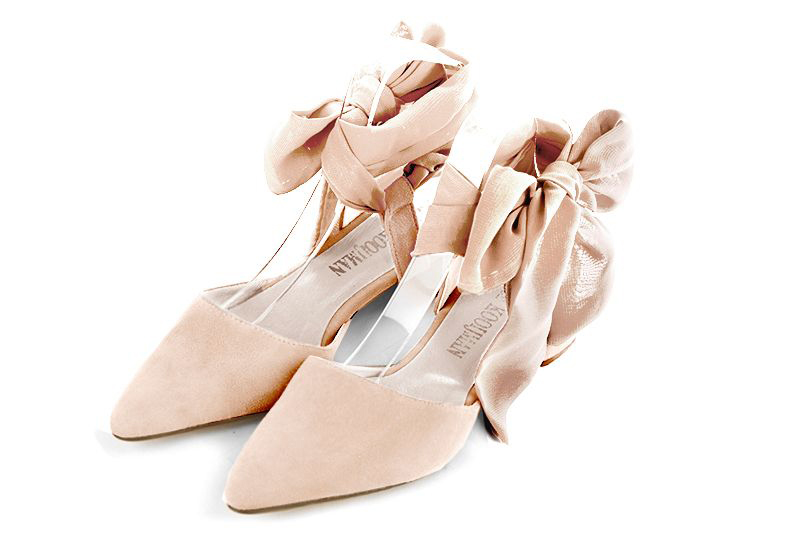 French elegance and refinement for these powder pink dress open back shoes, with an ankle scarf, 
                available in many subtle leather and colour combinations. This pretty pump will sublimate your leg with its scarf tied at the ankle.  
                Matching clutches for parties, ceremonies and weddings.   
                You can customize these shoes to perfectly match your tastes or needs, and have a unique model.  
                Choice of leathers, colours, knots and heels. 
                Wide range of materials and shades carefully chosen.  
                Rich collection of flat, low, mid and high heels.  
                Small and large shoe sizes - Florence KOOIJMAN